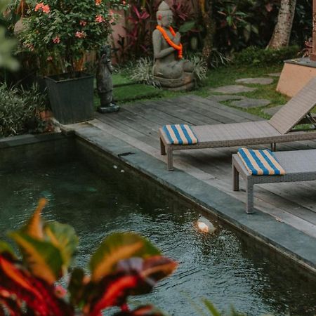 Villa Niyamas Ubud ภายนอก รูปภาพ
