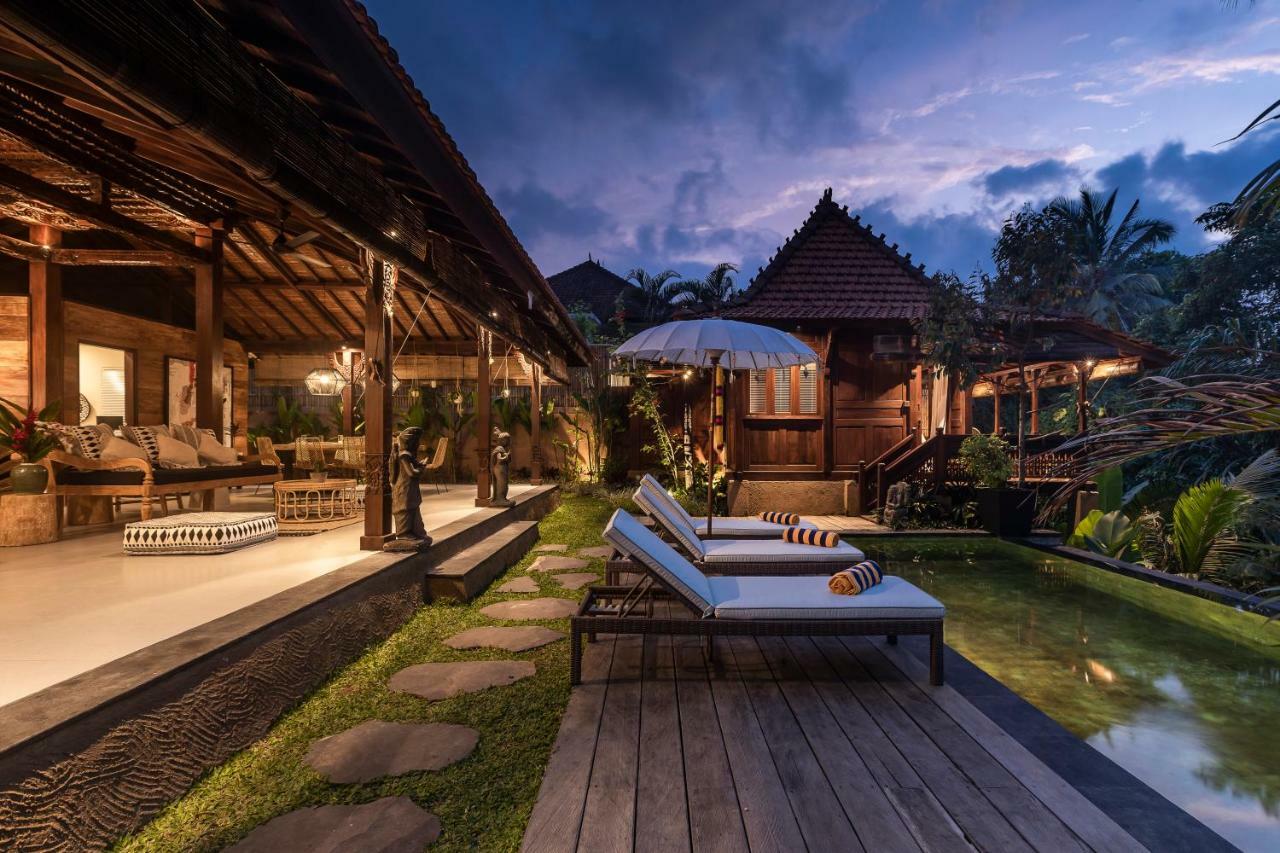 Villa Niyamas Ubud ภายนอก รูปภาพ