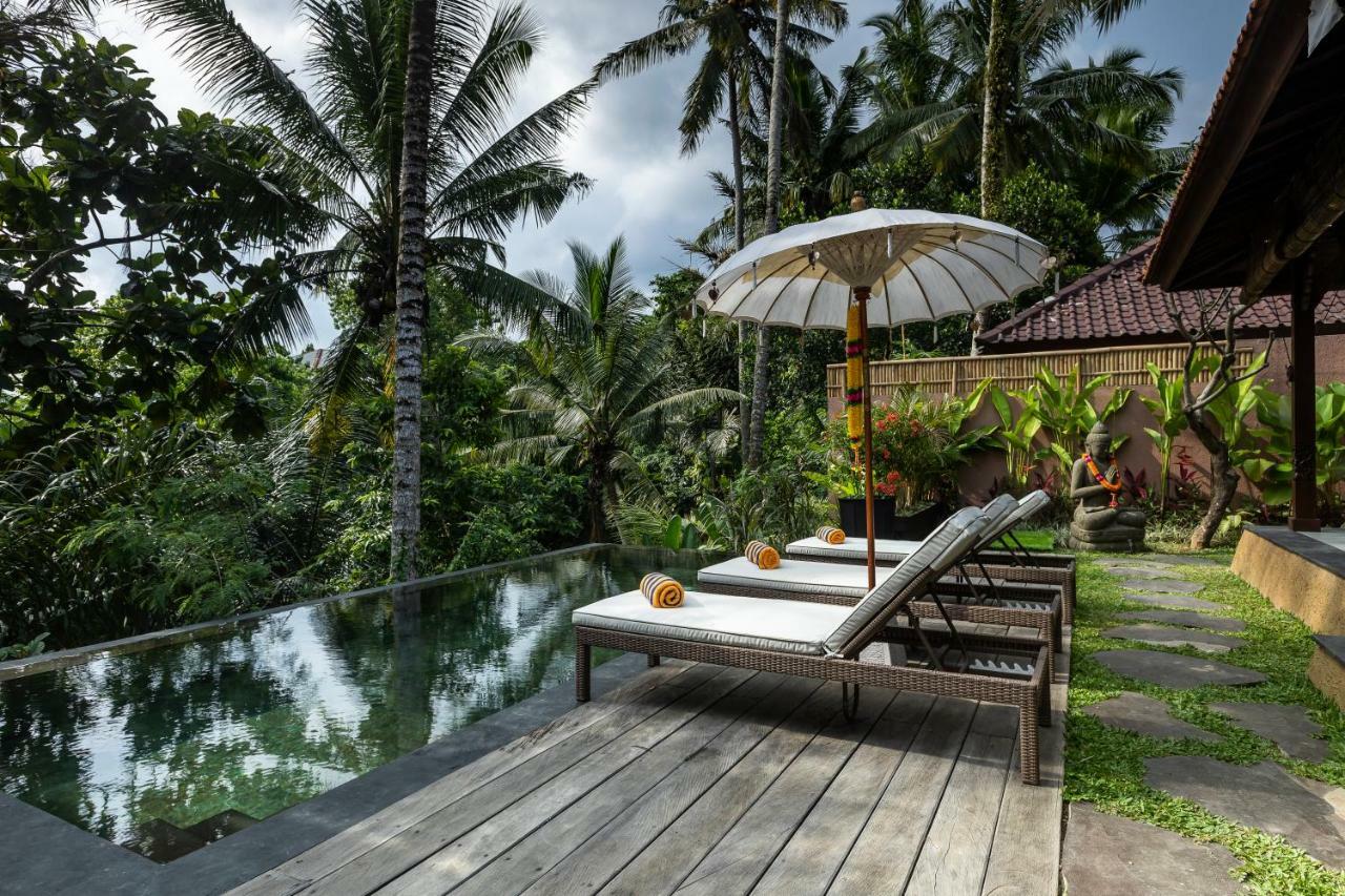 Villa Niyamas Ubud ภายนอก รูปภาพ