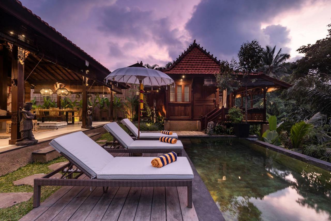 Villa Niyamas Ubud ภายนอก รูปภาพ