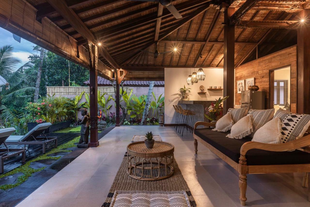 Villa Niyamas Ubud ภายนอก รูปภาพ